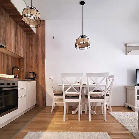 アパート Podgorica Apartment
